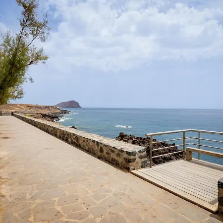 公寓 Rocas By The Ocean, Wifi And Sea View