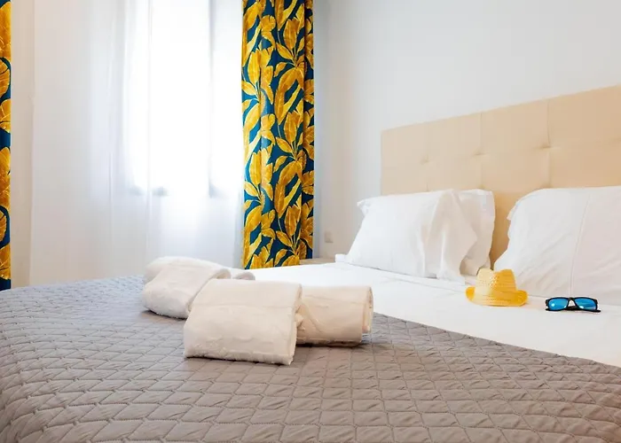 Rocas By The Ocean, Wifi And Sea View Apartament *
