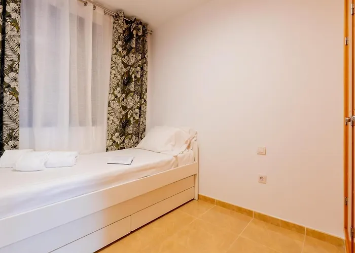 Rocas By The Ocean, Wifi And Sea View Apartament Los Abrigos
